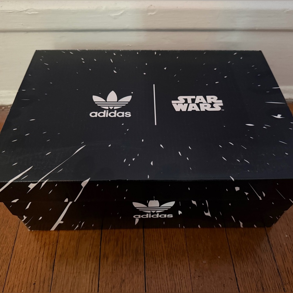 Adidas x Star Wars Sneakers - Picture 6 of 6